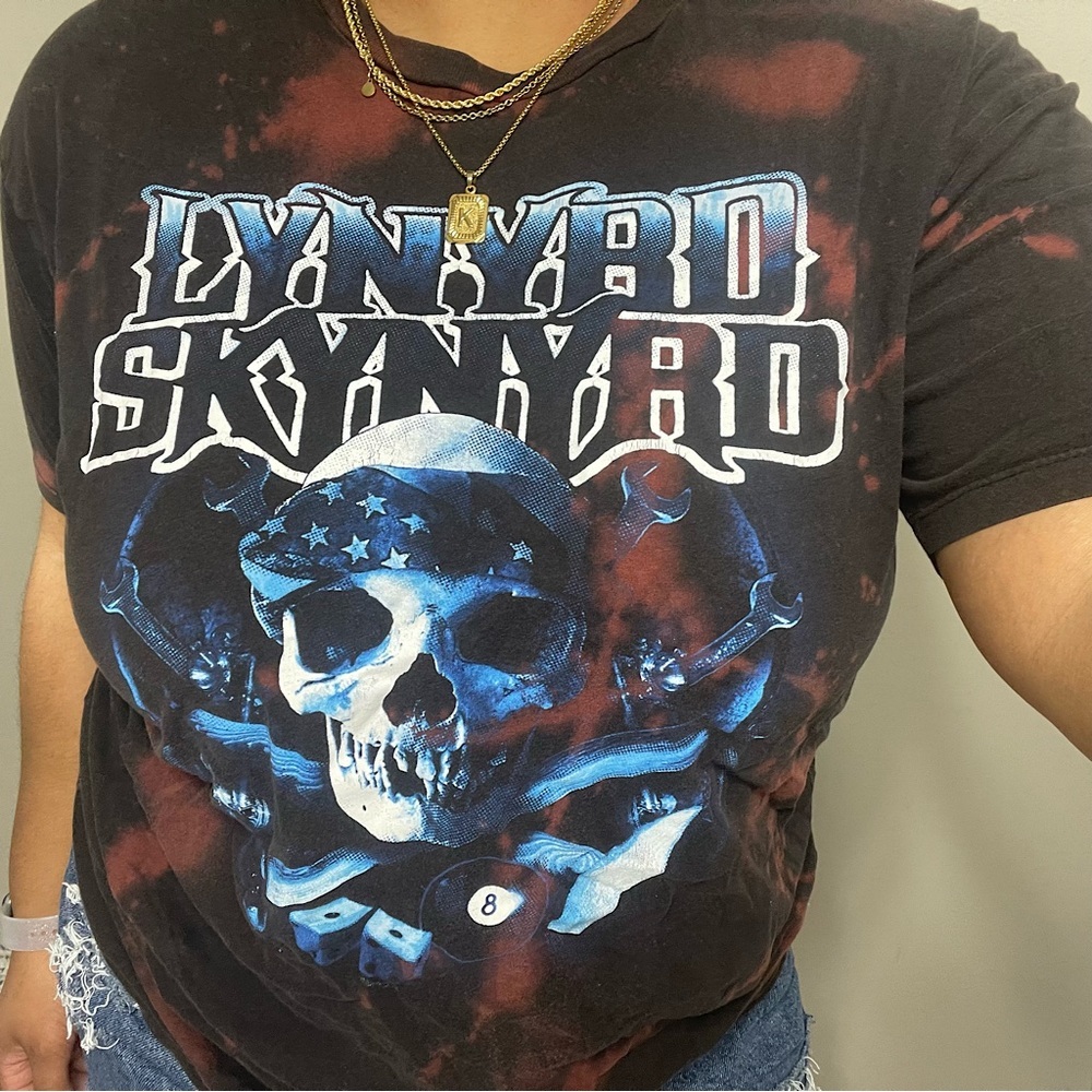 Lynyrd Skynrd Bleached Short Sleeve Shirt SZ XL